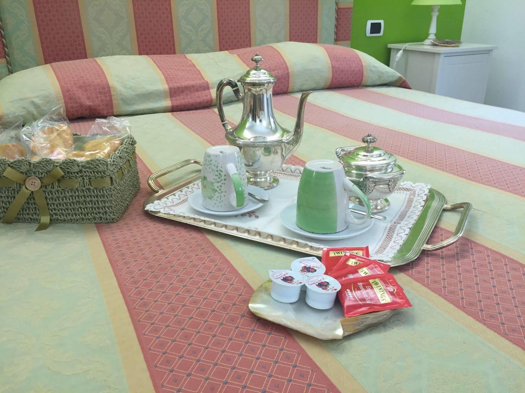 Bed and Breakfast Il Colonnato Roma Exterior foto