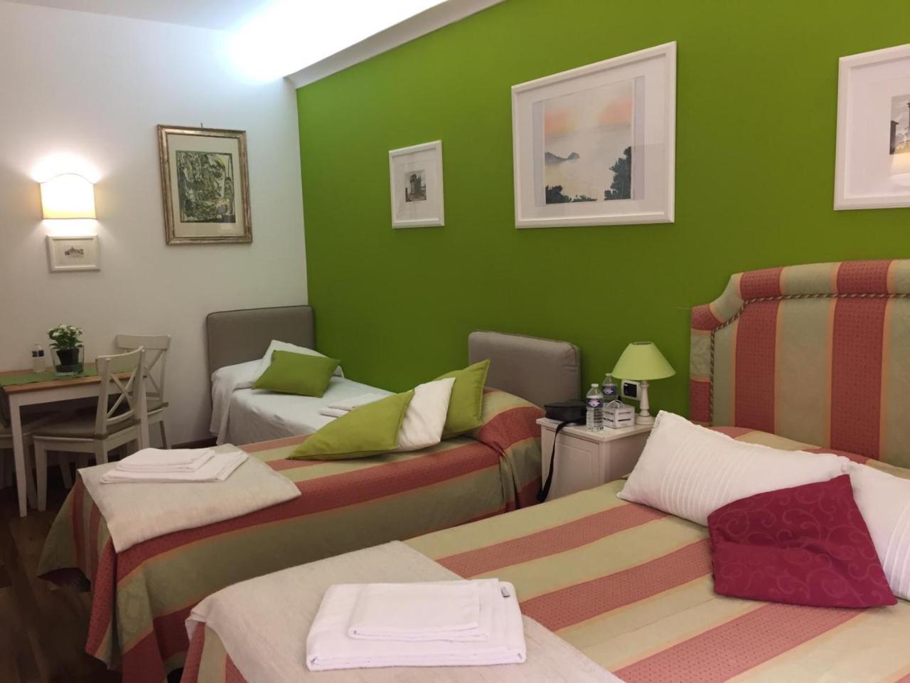 Bed and Breakfast Il Colonnato Roma Exterior foto