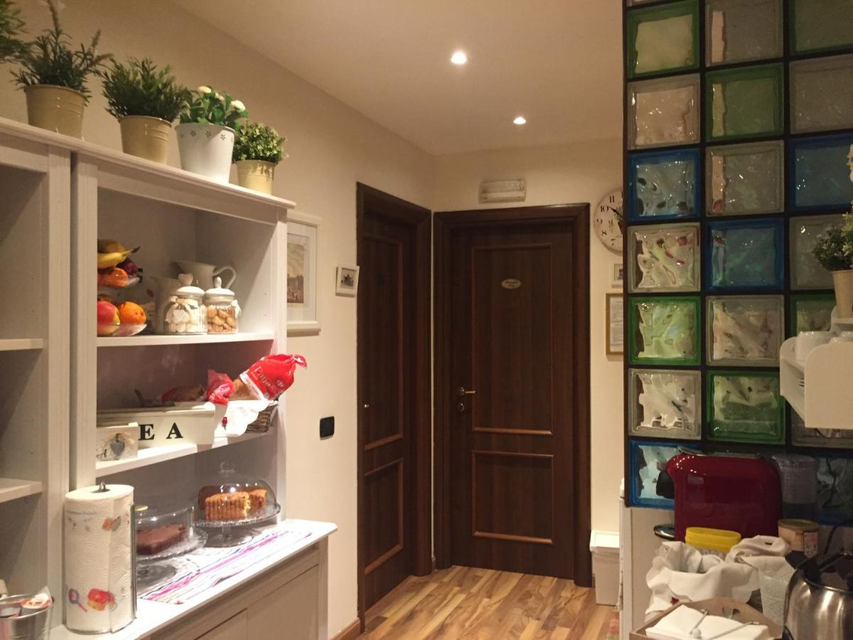 Bed and Breakfast Il Colonnato Roma Exterior foto